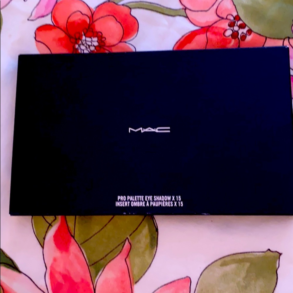 Mac palette insert 15 eyeshadows
